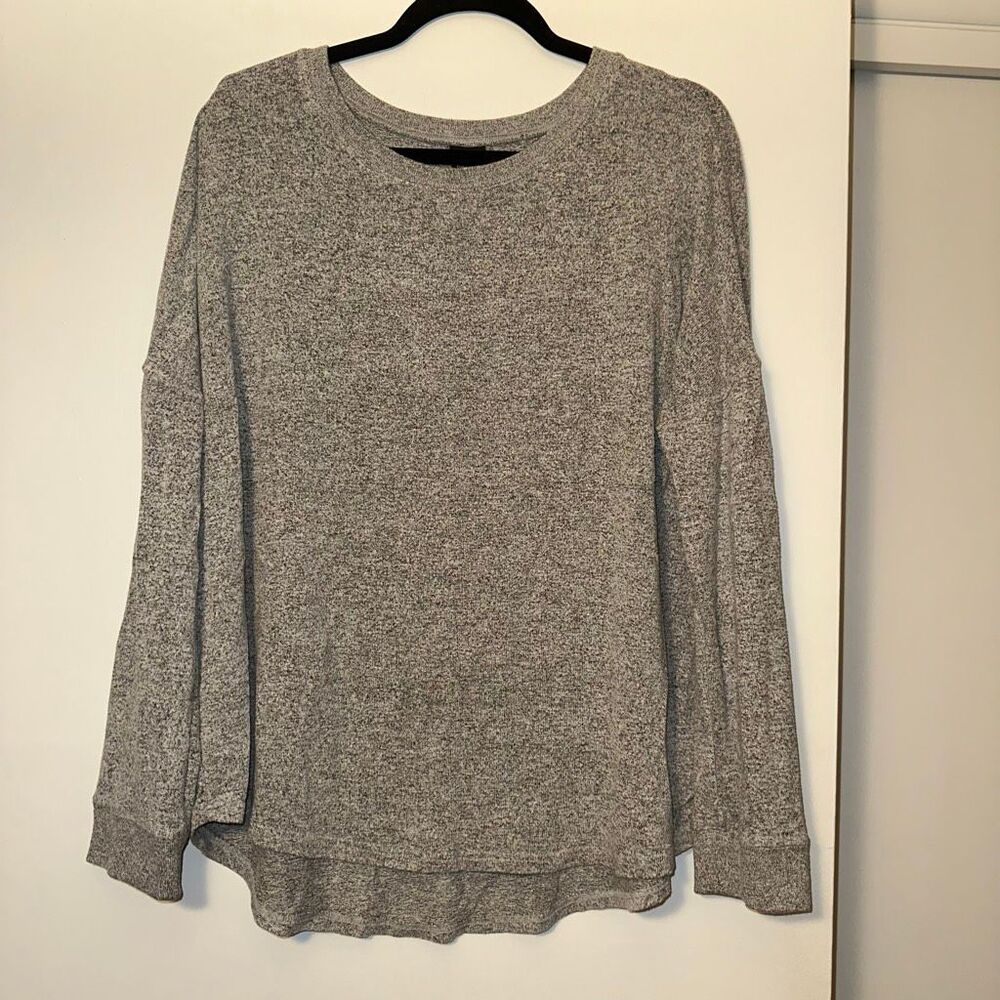 Free Press Womens Large Heathered Gray Long Sleeve Crew Neck Sweater Gently Worn